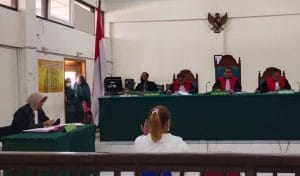 Lina Mukherjee Pembuat konten Makan Kriuk Babi Sambil Bismillah Di tuntut 2 tahun Penjara Oleh Majelis Hakim