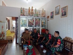 Silaturahmi Babinsa Kel Sako Ke SMAN 16 Palembang Bentuk Kepedulian TNI Akan Pendidikan Di Wilayah Binaan