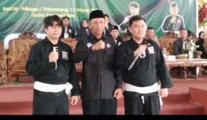 Dengan Jurus Silatnya Deny Wewey Tampil Dalam Pembukaan Kejuaraan PSHT ke 3 Cabang Kota Palembang 