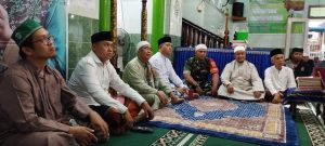 Babinsa 1Ulu Monitoring Kegiatan Safari Dakwah Ustad Koko Liem di Masjid Al-Kautsar Kelurahan 1 Ulu