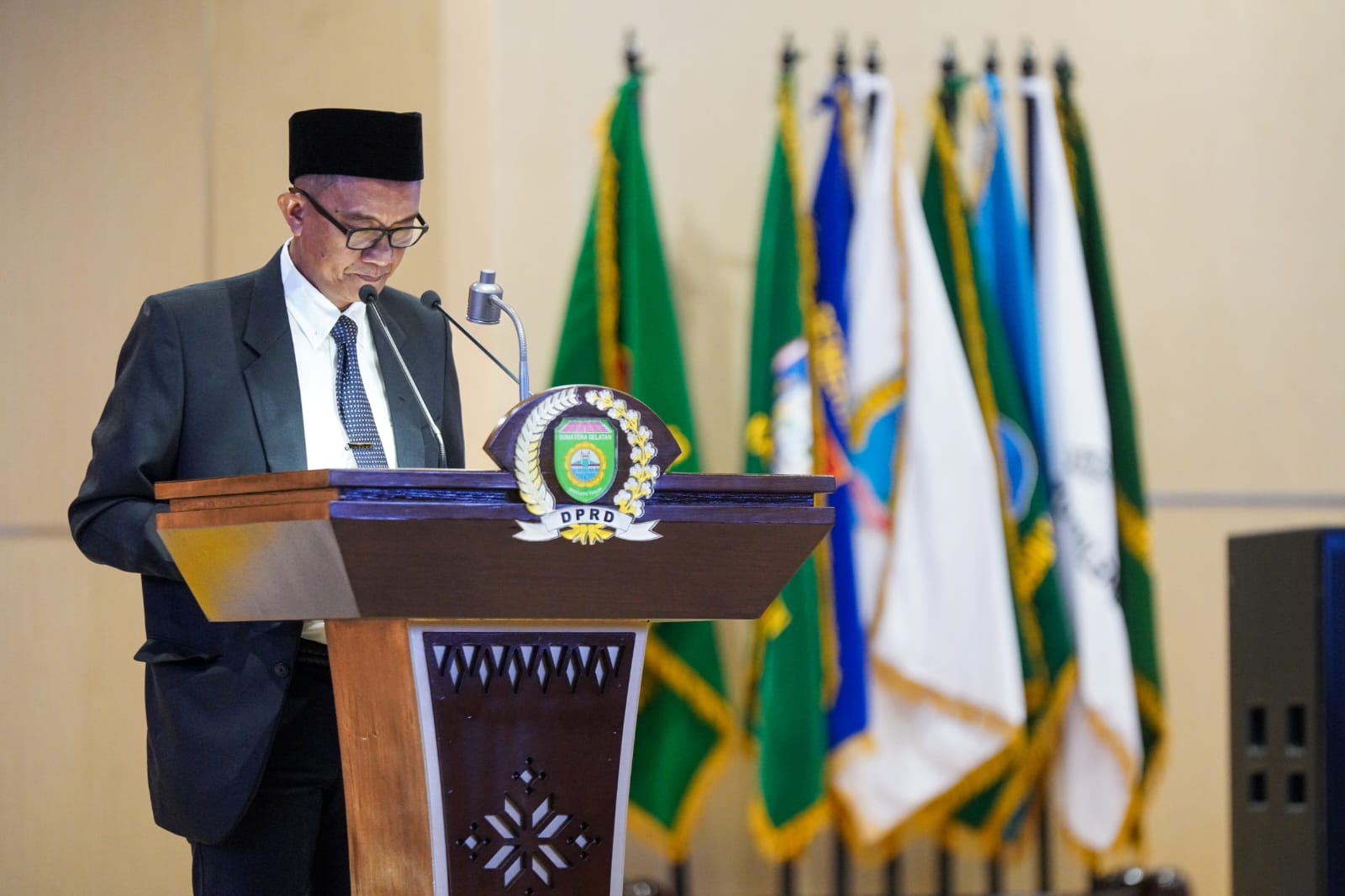 Paripurna ke LXXXII DPRD Sumsel Bahas 13 Raperda Usulan Gubernur 3