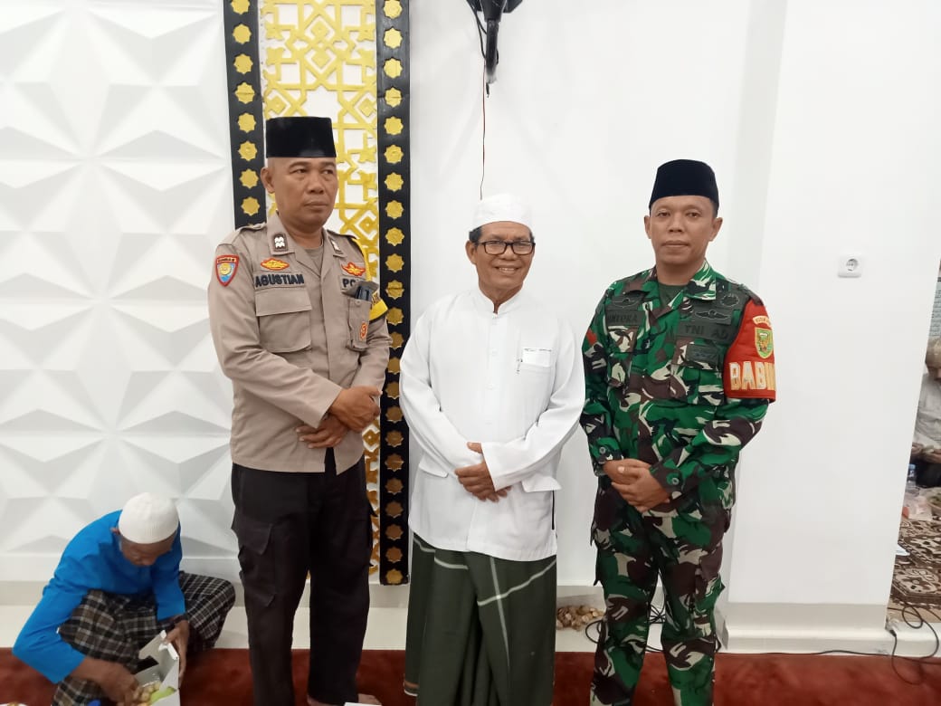 Babinsa Sialang Hadir Dalam Peringatan Nuzulul Qur’an Tahun 1445/2024 M dan Safari Ramadhan 1445 H 1