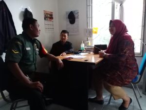 Jalin Silaturahmi Babinsa Koramil 418-04/Kertapati Kosmos Bersama Aparatur Kelurahan 3/4 Ulu 2