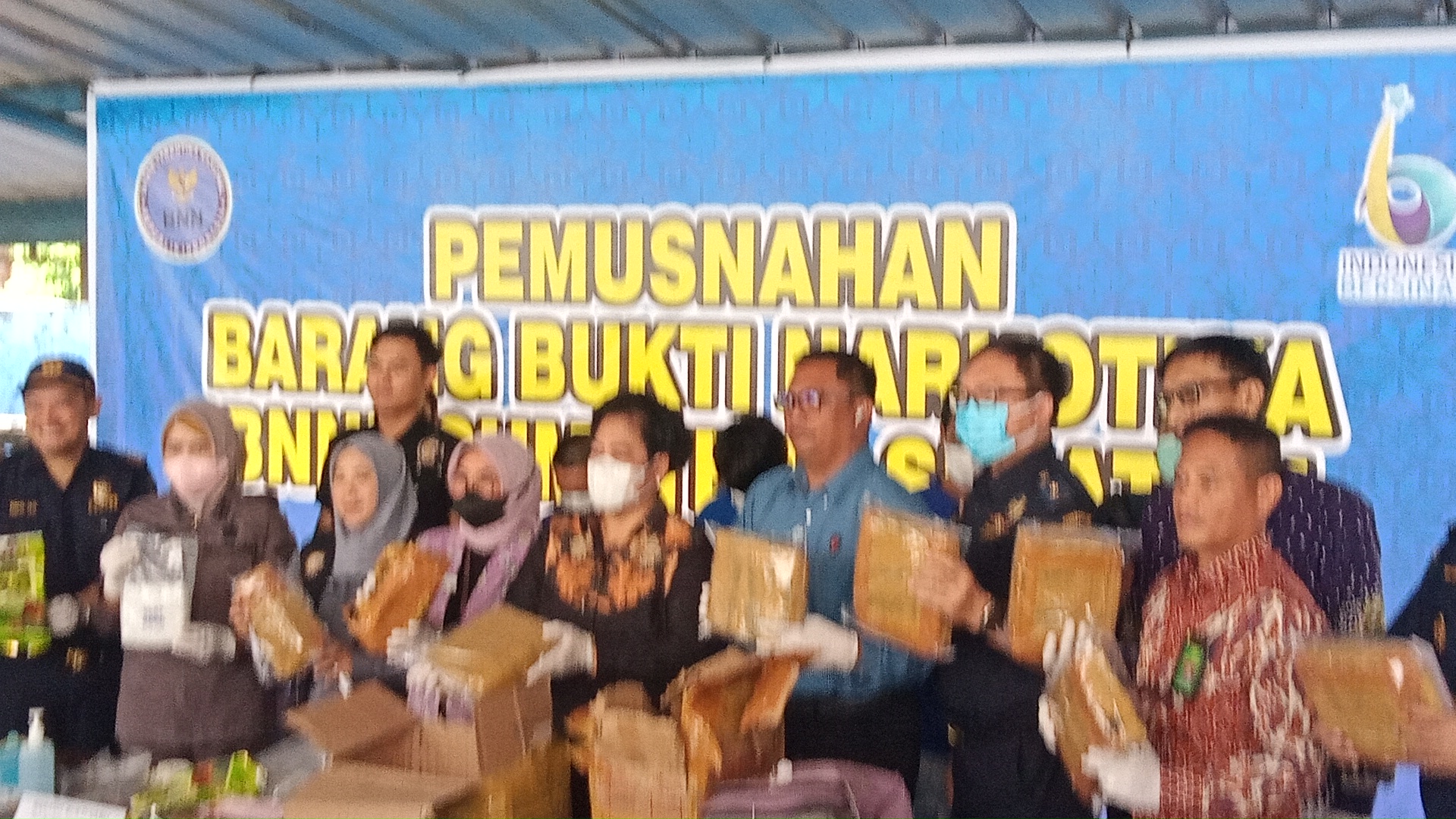 BNNP Sumsel Musnahkan Barang Bukti Narkotika Sejumlah 1.991 gram Sabu dan 20.476,27 gram Ganja Kering 1