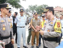 Kapolda Sumsel Monitoring Jalur mudik dan balik Lebaran Idul Fitri 1445 Hijriah