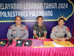Babinsa Koramil 418-02/Pakjo Siaga Pos PAM Simpang PIM