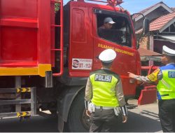 Ratusan  Unit Truk Besar ‘Dikandangkan’ Karena Membandel Langgar SKB dan Timbulkan Kemacetan