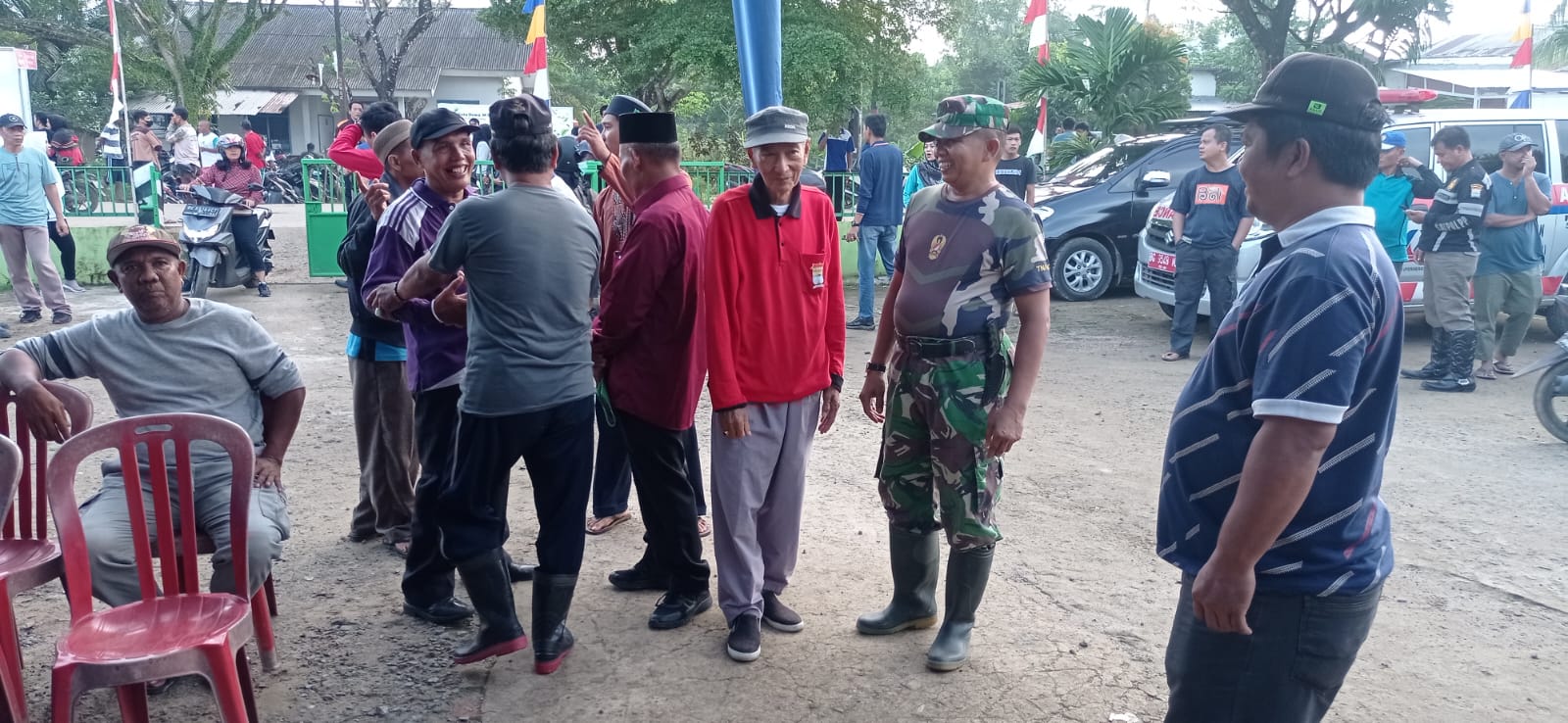 Mewakili Danramil Babinsa Koramil 418-08/Sako Hadiri Gotong Royong Tingkat Kota Palembang 2