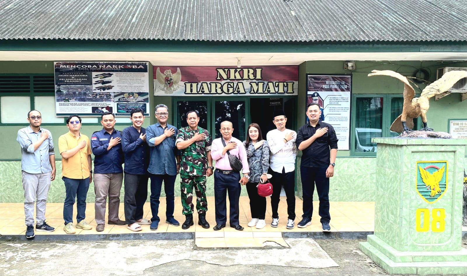 Kunjungan PPK Sako Dan Sematang Borang Ke Danramil 418-08/Sako 1