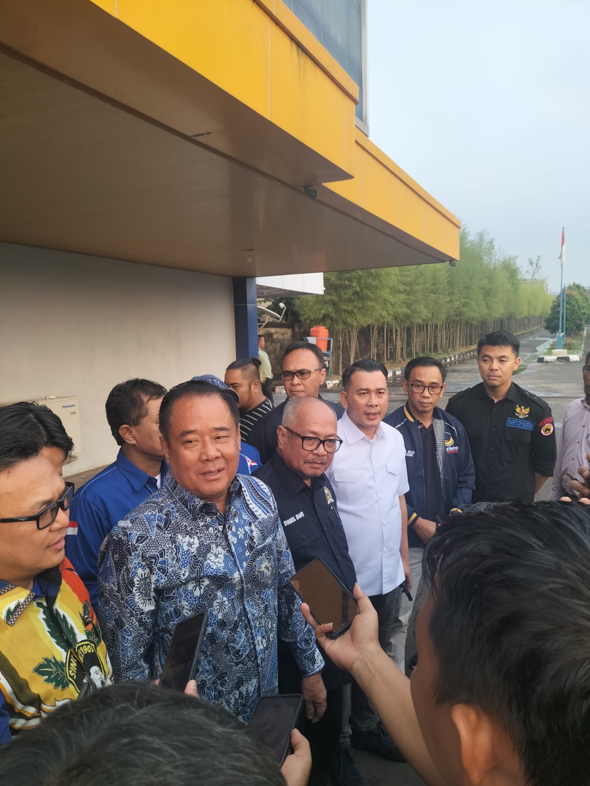 Cik Ujang: Insya Allah Jadi Wakilnya Herman Deru 1