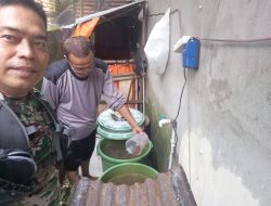 Babinsa Kel Srijaya Koramil 418-07/Sukarami Berikan Penyuluhan Budi Daya Ikan Lele Dengan Memanfaatkan Perkarangan Rumah