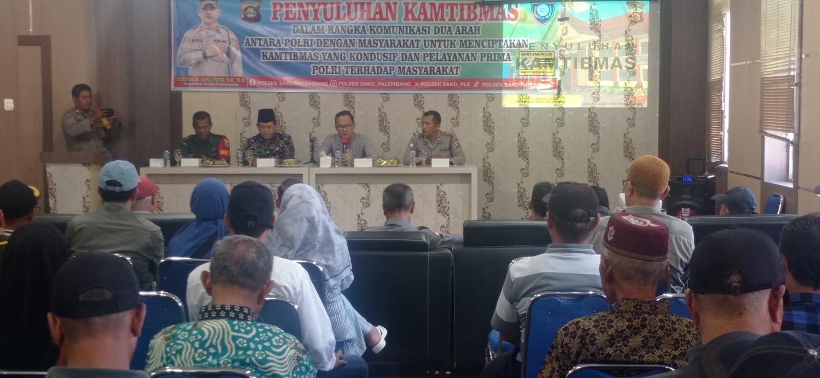 Mewakili Danramil 418-08/Sako Pelda Jasa Edi P Bersama Serma Joko Pranoto Hadiri Penyuluhan Kamtibmas Kepada Masyarakat 1