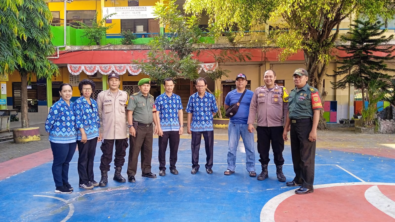Babinsa Kel Lebung Gajah Hadiri Bakti Sosial Koordinasi Sekolah Xaverius Unit Sematang borang 2