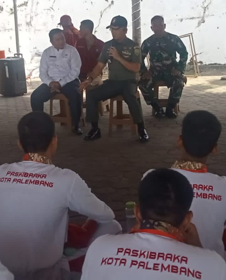 Kasdim 0418/Palembang Tinjau Langsung Latihan Paskibraka 1