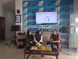 Antisipasi Karhutla Babinsa Kel Alang-Alang Lebar Komsos Bersama Staf Humas BMKG Kota Palembang