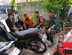 Babinsa Kel Lebung Gajah Komsos Bersama Warga Bahas Masalah Karhutla