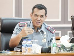 Silmy Karim: Risiko Kerja Tinggi Dasari Aturan Penggunaan Senjata Api bagi Petugas Imigrasi