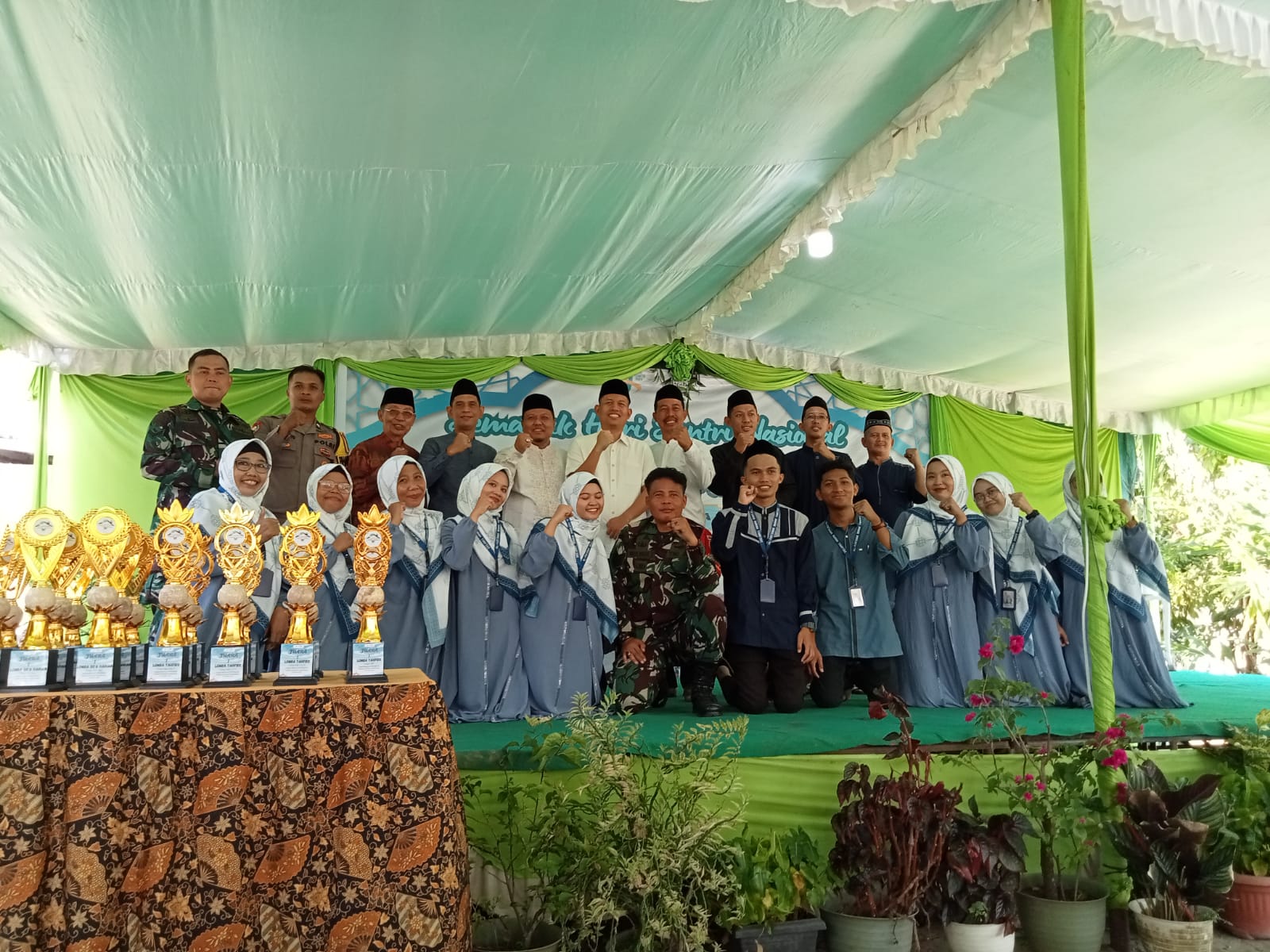 Babinsa Koramil 418-07/Sukarami Menghadiri Semarak Hari Santri Nasional 1