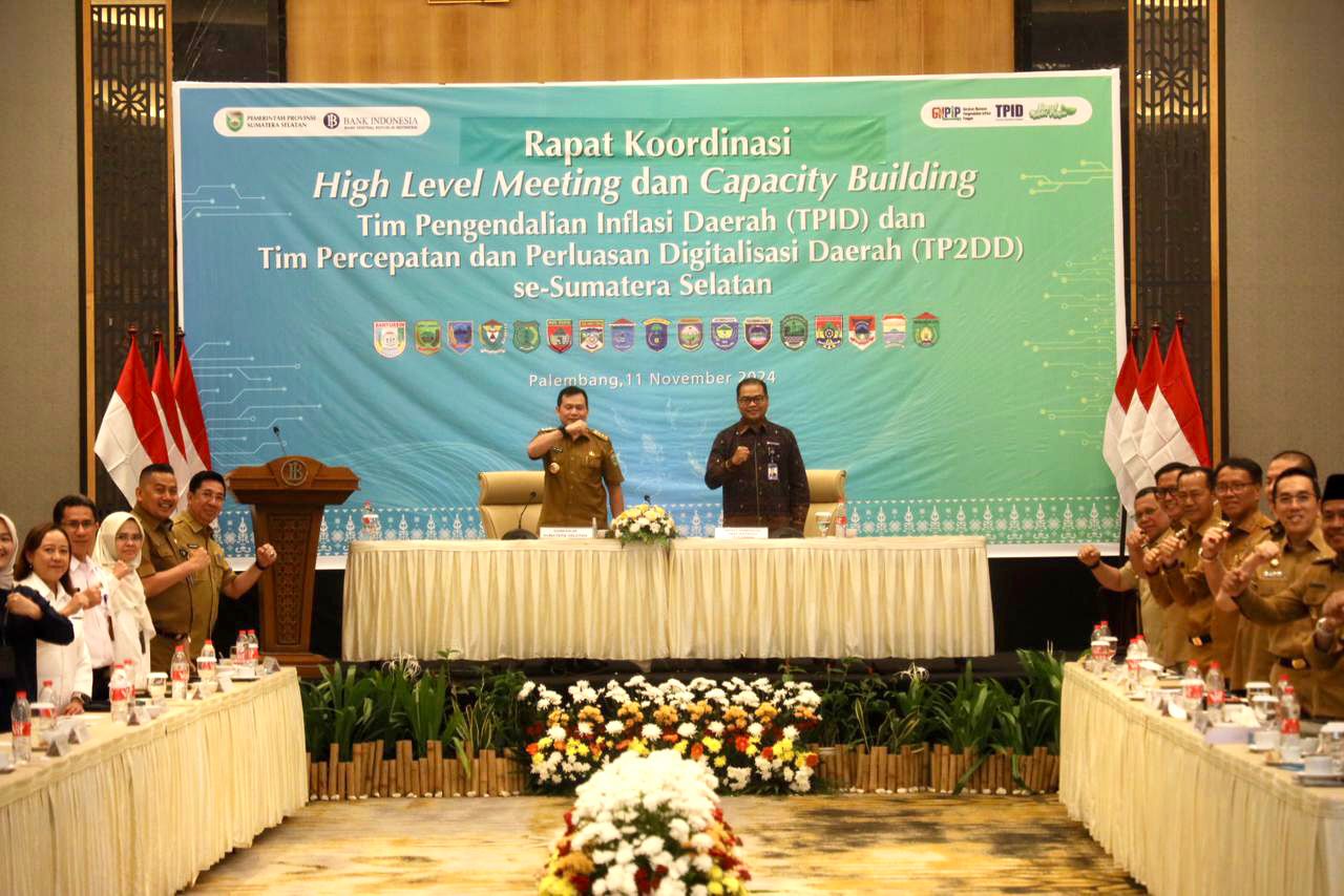 Pj Gubernur Elen Setiadi Rumuskan Strategi Pengendalian Inflasi Bersama TPID dan TP2DD Jelang Nataru 1
