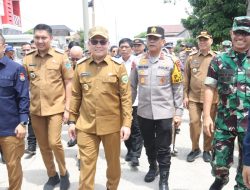 Sehari Menjelang Pencoblosan Kapolda Sumsel Bersama Forkopimda Sumsel Pantau Kesiangan Dan Pengamanan Di Sejumlah TPS