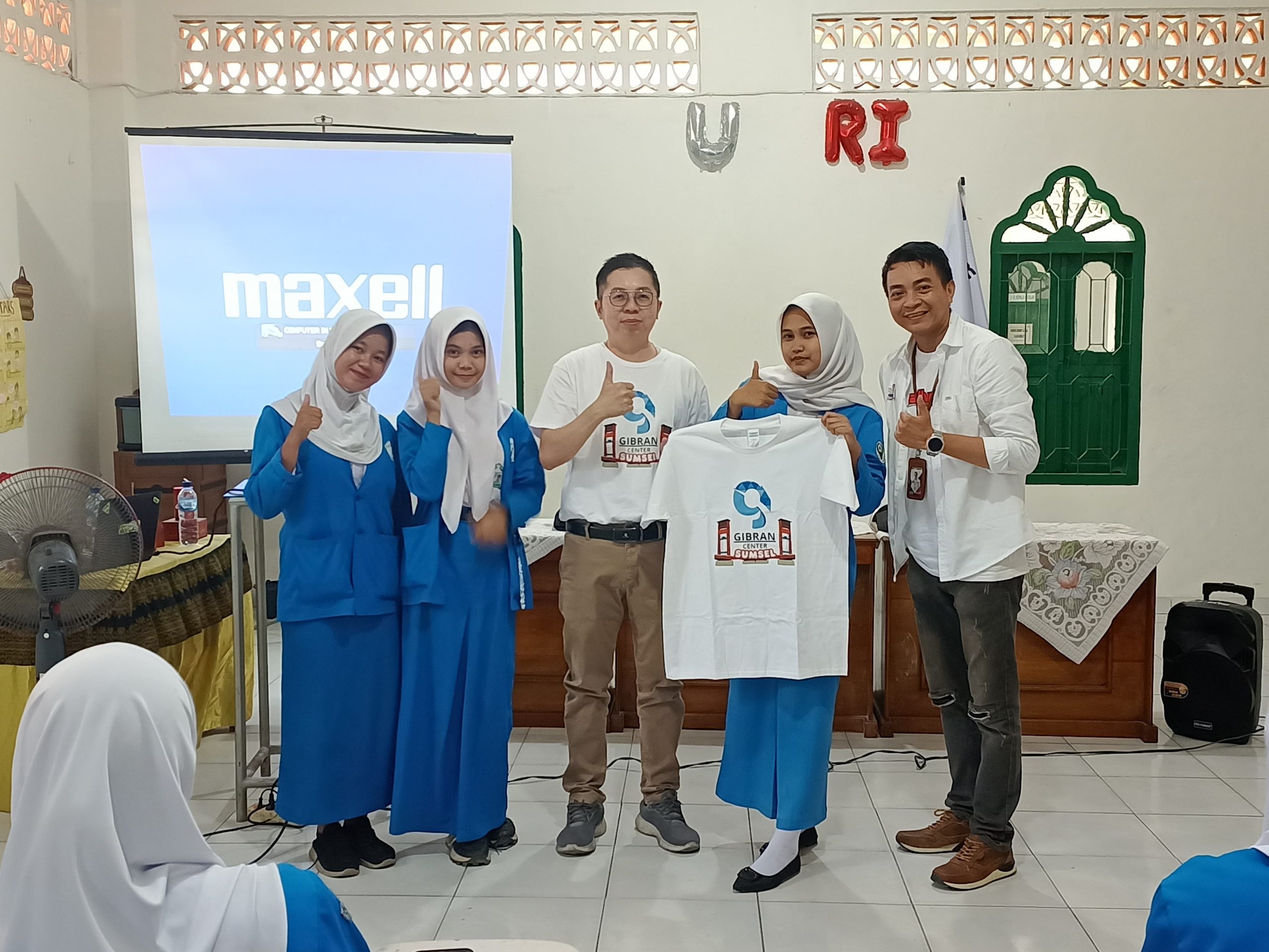 DPW Gibran Sumsel Bersama Allvro.id Kembali Gelar Sosialisasi Dan Pemahaman Dasar Literasi Digital Di SMK Farmasi Yayasan Pembina Palembang 2