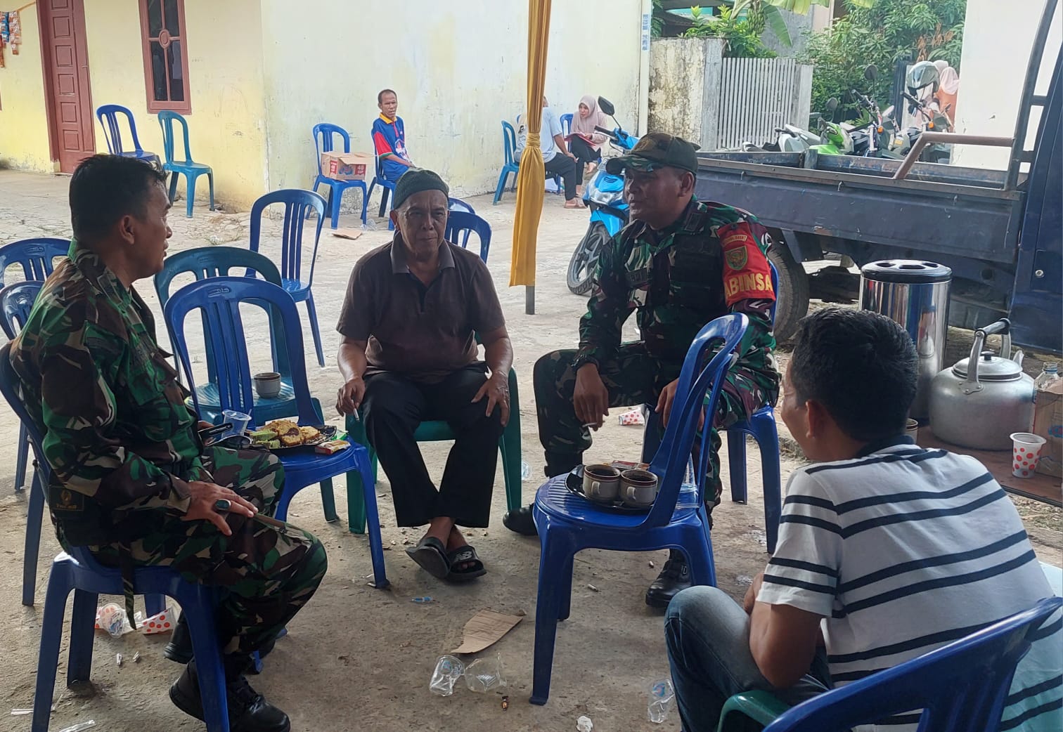 Jalin Silaturahmi Babinsa Kel Lebung Gajah Komsos Bersama Warga Binaan 1