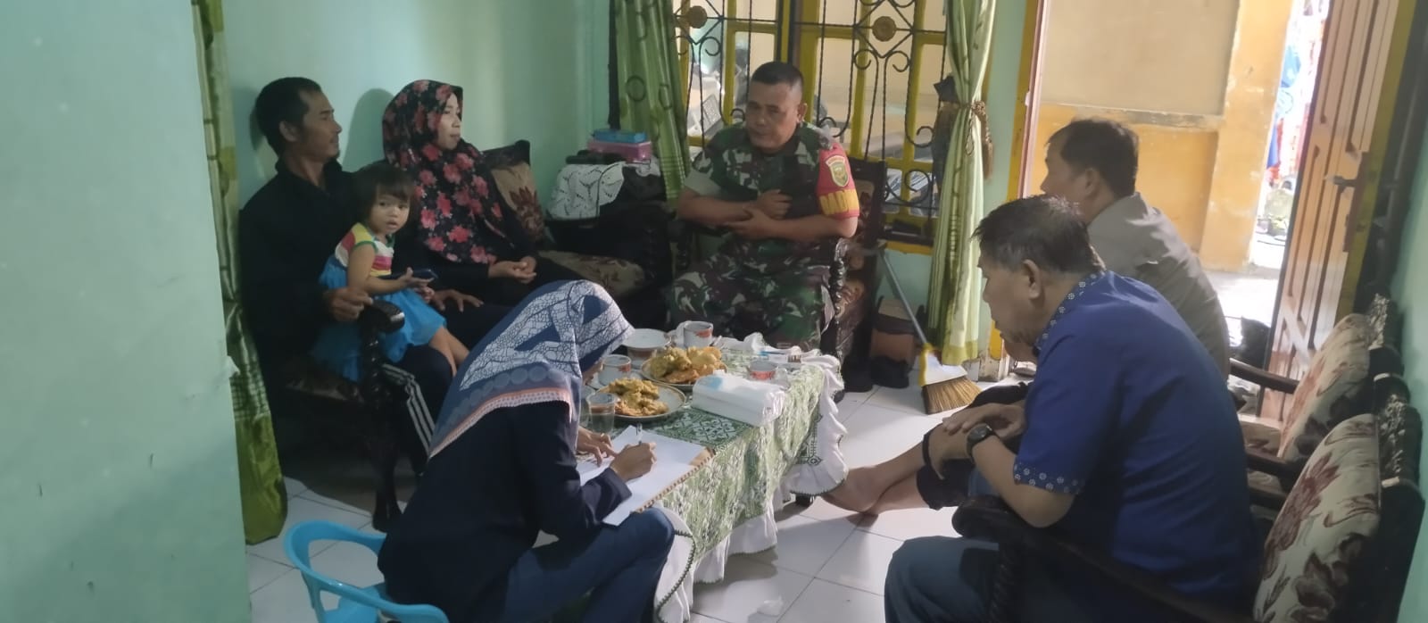 Marak Pencurian Babinsa Kel Sei Selincah Ajak Tingkatkan Jaga Malam 1