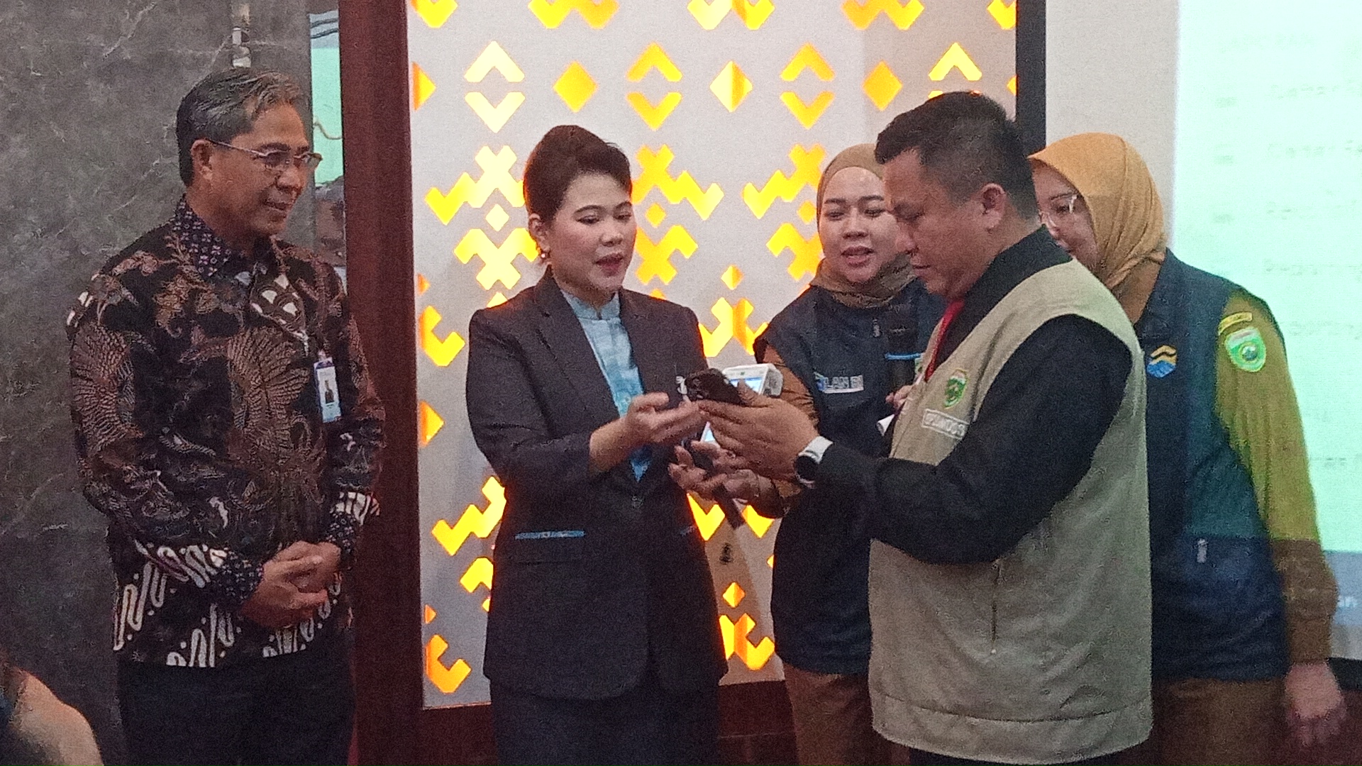 Soft Launching Tranformasi Payment Sistem dan Realtime Report Upaya Tingkatkan PAD Melalui Retribusi 2