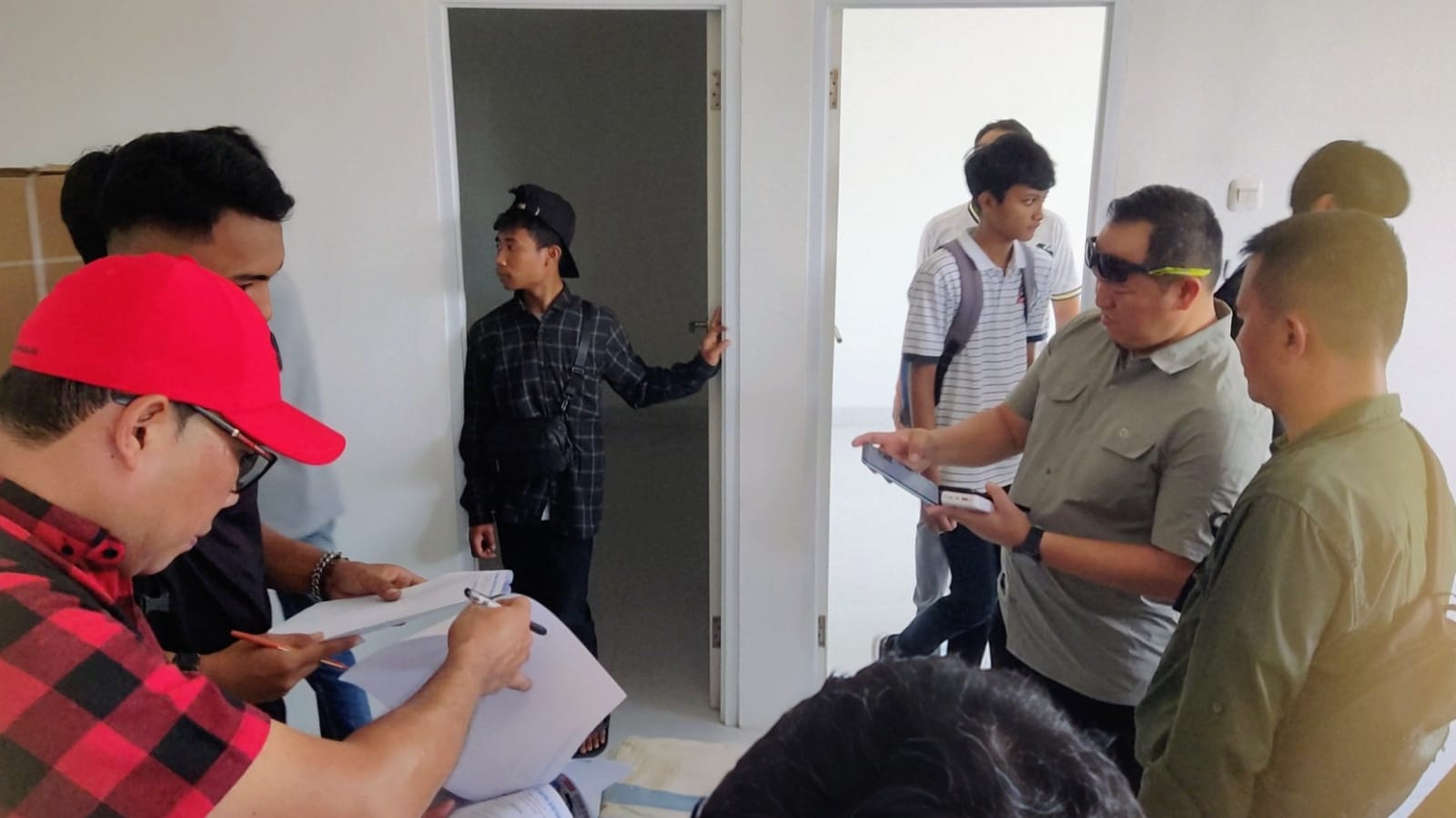 Dandim 0418/Palembang Cek Langsung Perlengkapan Dapur Gizi Yang Baru Datang 2