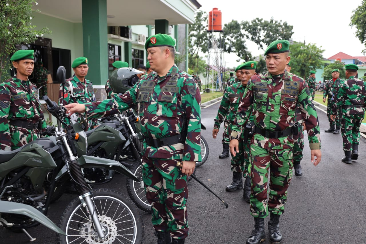 Dalam Mendukung Mobilitas Dandim 0418/Palembang Serahkan Kendaraan Dinas Dan Kaporlap 2