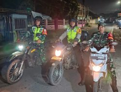 Ciptakan Kamtibmas Di Wilayah Binaan Babinsa Bersama Forkopimcam Gelar Patroli Gabungan
