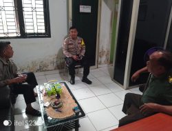 Babinsa Kel Sei Buah  Dan  Tiga Pilar Komsos Bersama Ketua RT Bahas Permasalahan Di Lingkungan
