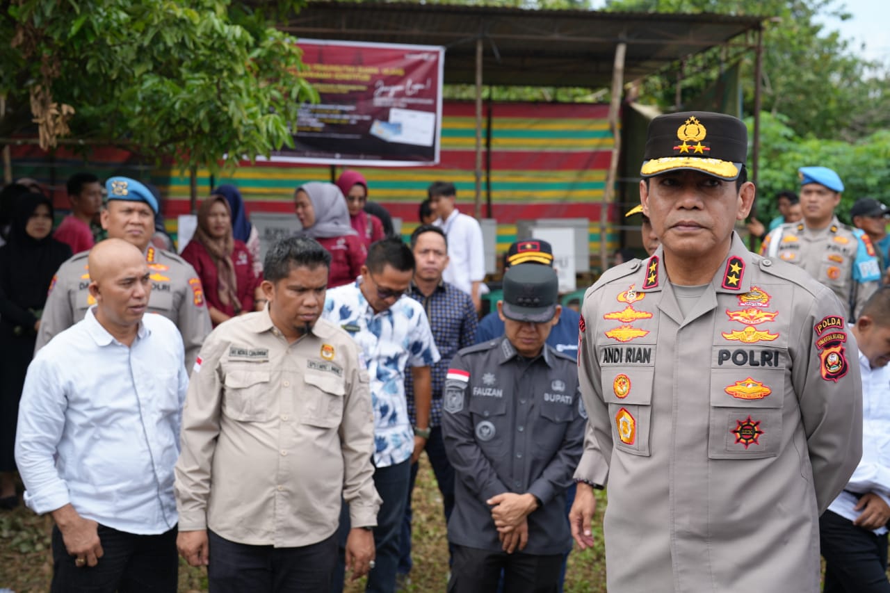 Monitoring Pemungutan Suara Ulang(PSU), Kapolda Sumsel Pastikan Pilkada 2025 Kabupaten Empat lawang Berjalan Aman dan Lancar 2