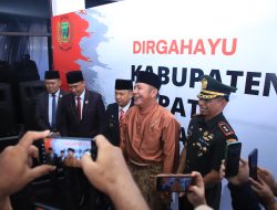 Gubernur Herman Deru Didampingi Ketua TP PKK Sumsel Feby Deru Hadiri Paripurna HUT Kabupaten Empat Lawang Ke-18 Tahun