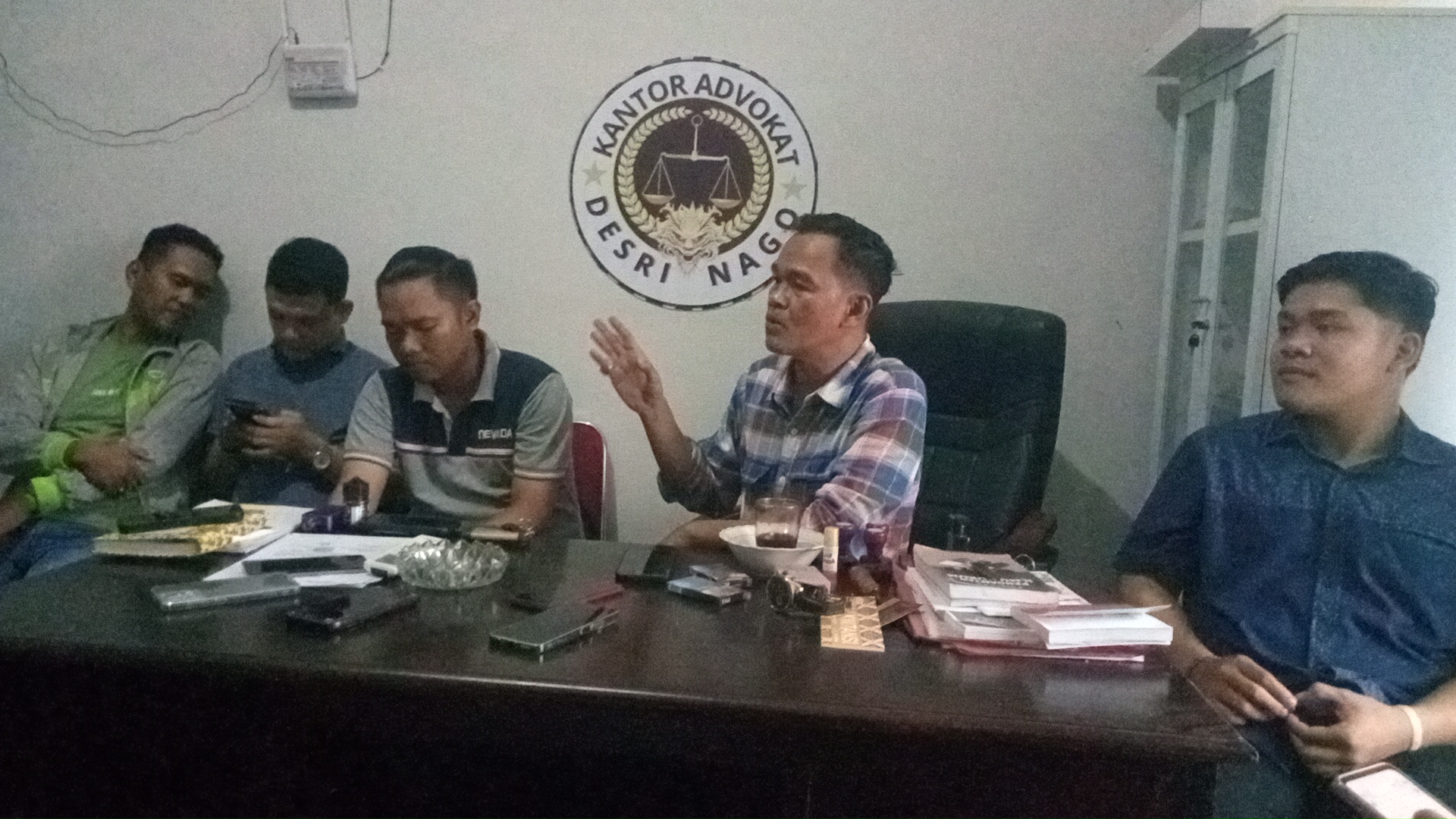 Desri Nago : Terkait Pemberitaan Terkait BBM, Saya Tidak Pernah Mengintimidasi Wartawan 1
