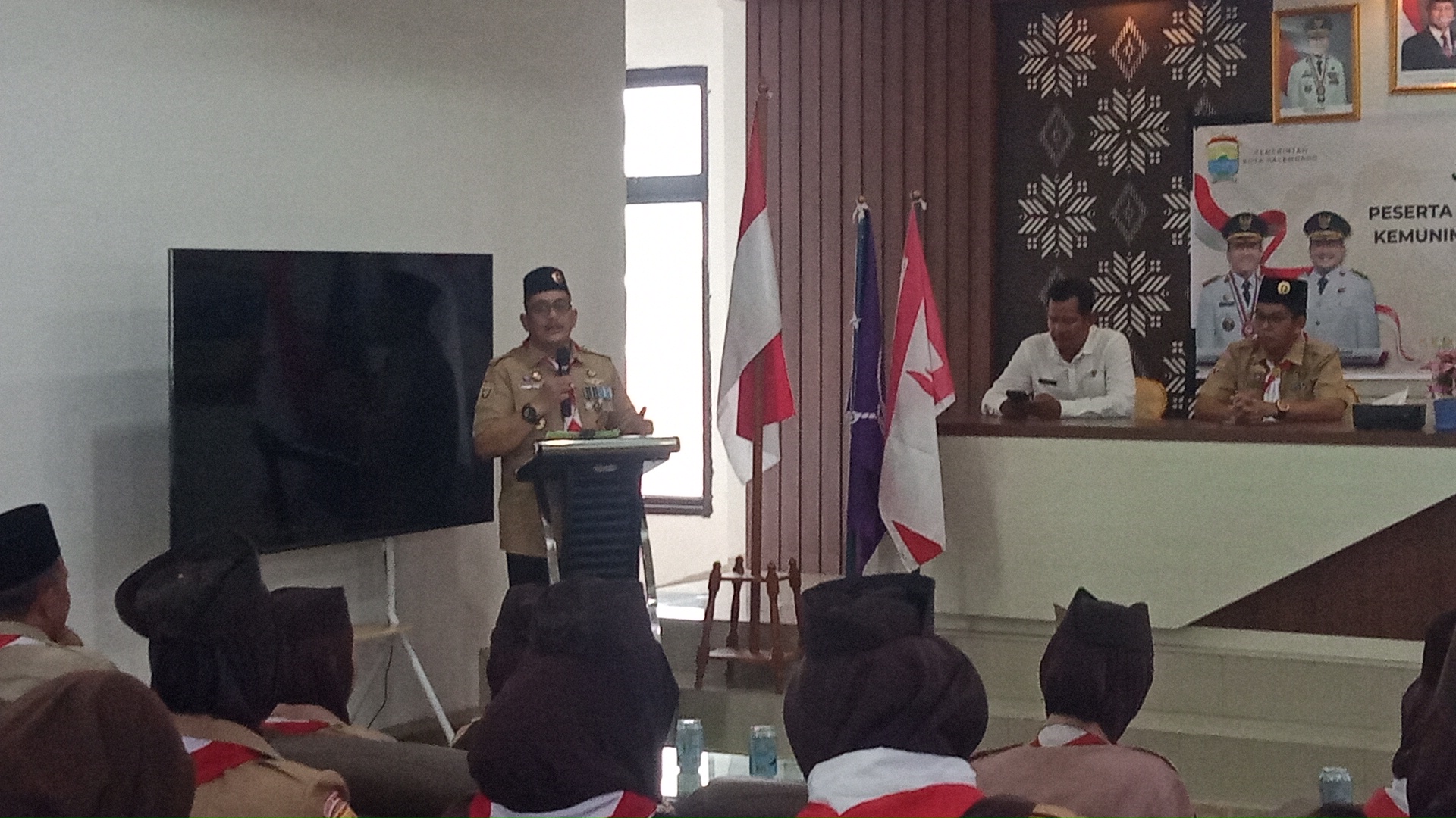 Camat Kemuning DR. Amiruddin Sandy,S.STP ,M.Si Buka Musran Kwarran Gerakan Pramuka Kecamatan Kemuning ,Secara Aklamasi Sekcam Kemuning Terpilih Sebagai Kakwarran 2