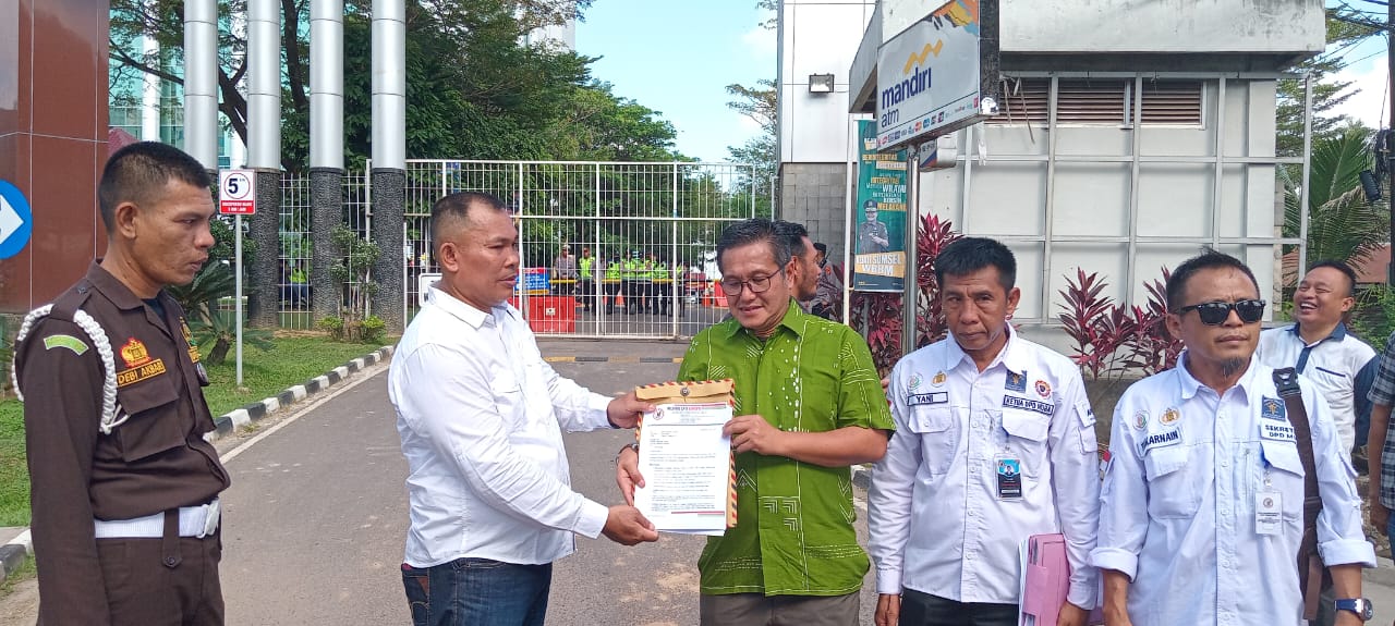 Puluhan Massa MAKO Demo Kejati Sumsel, Desak Usut Dugaan Korupsi di Desa Mangsang Muba 1