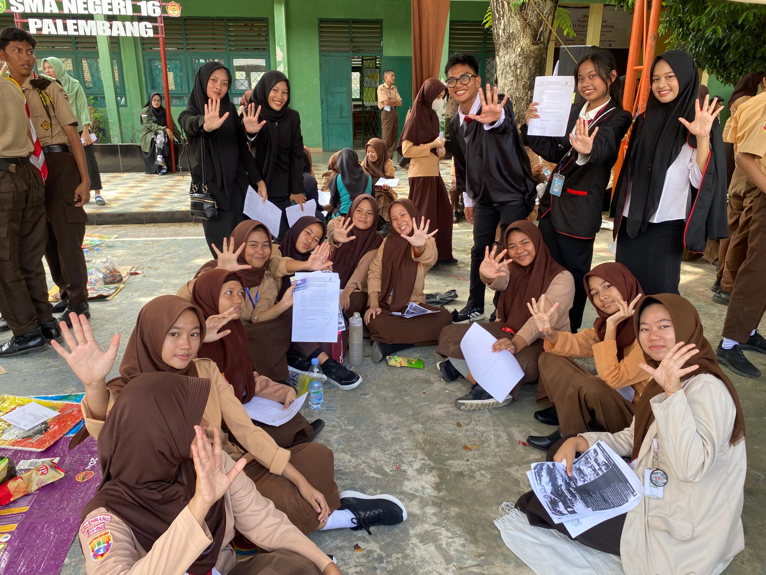 Satgas Anti Narkoba SMA N 16 Palembang Gelar Simulasi Sidang Edukatif, Tingkatkan Kesadaran Bahaya Narkoba di Kalangan Pelajar 2