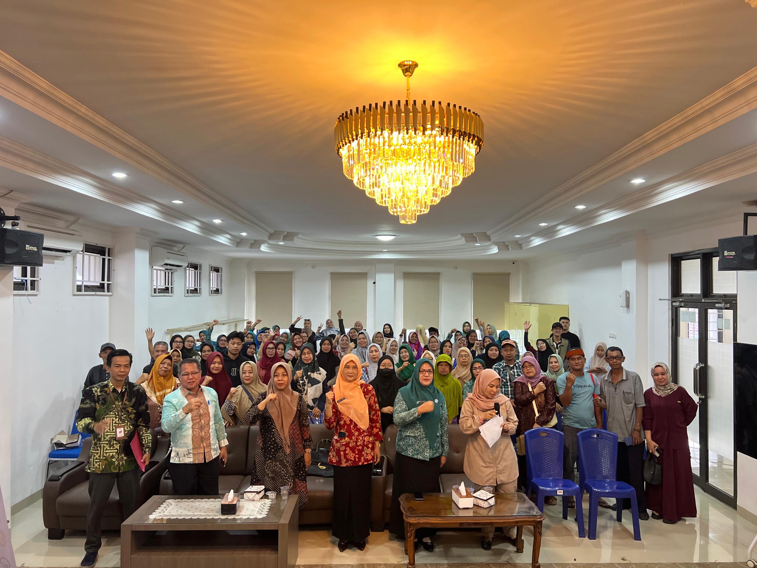 Kecamatan Kemuning Gelar Sosialisasi dan Pendampingan Sertifikasi Halal bagi Pelaku UMKM 3