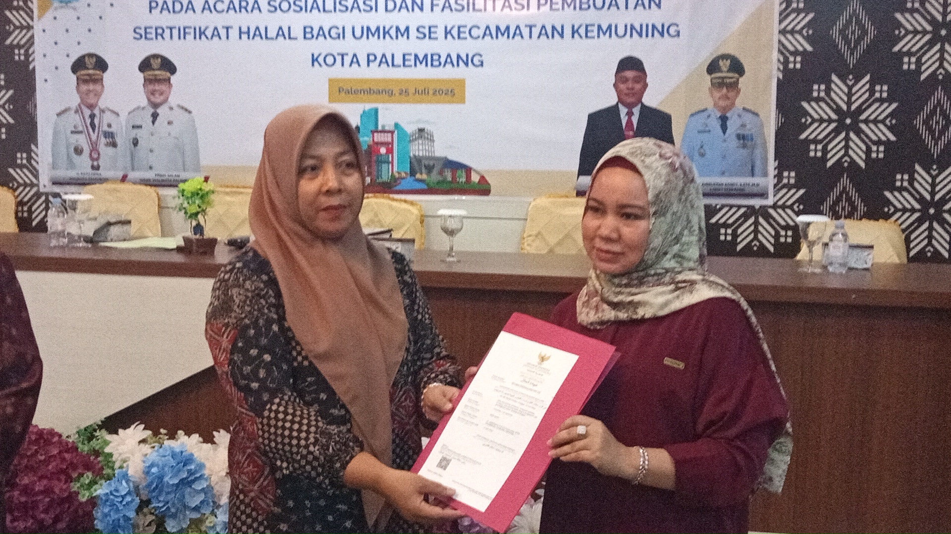 Kecamatan Kemuning Gelar Sosialisasi dan Pendampingan Sertifikasi Halal bagi Pelaku UMKM 2