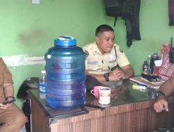 Babinsa Kelurahan Sako Jalin Sinergi dengan Security dan Guru SMA 16 Palembang