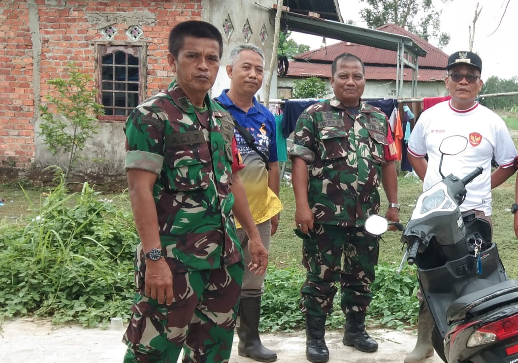 Babinsa Karya Mulya Jaga Kondusifitas Jelang HUT RI ke-80 1