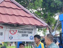 Babinsa Bukit Lama Gelar Komsos Bersama Satpam SMP Srijaya Negara, Perkuat Keamanan Sekolah
