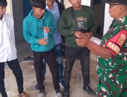 Babinsa Srimulya Ajak Warga Jaga Kebersihan dan Ketertiban Lingkungan