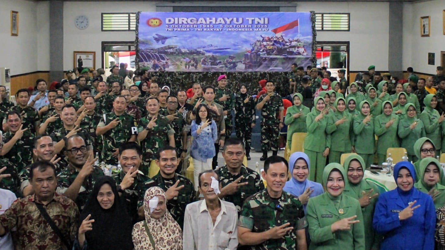 Kasdim 0418/Palembang Hadiri Bakti Kesehatan HUT TNI ke-80 di Makesdam II/ Sriwijaya 1