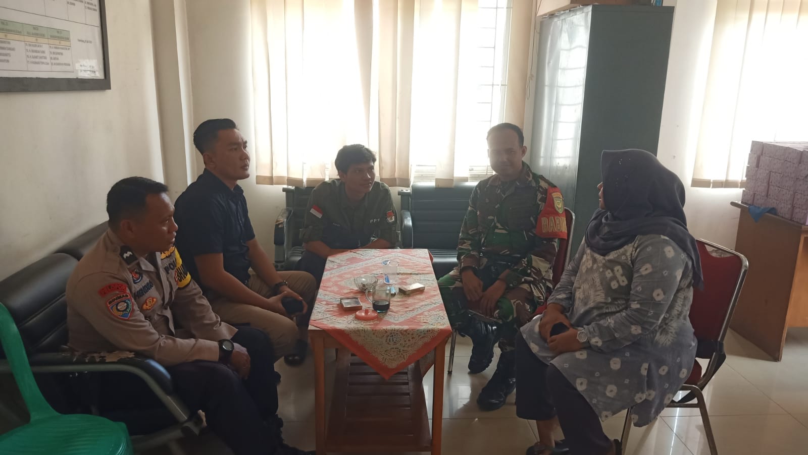 Babinsa Bukit Lama Ajak Tiga Pilar Perkuat Sinergi Majukan Wilayah 1