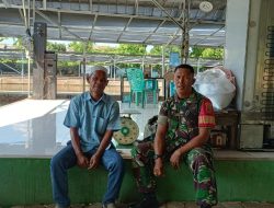 Babinsa Gandus Serka A. Tabroni Ajak Penjaga Kolam Pancing Jaga Keamanan dan Kenyamanan Pengunjung