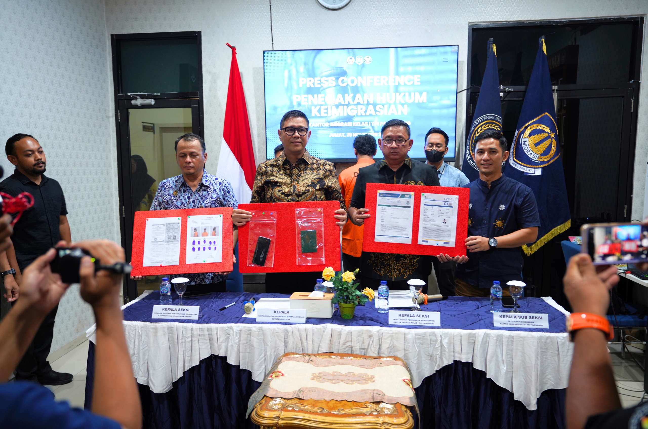 Imigrasi Palembang Amankan Warga Negara Pakistan yang Melanggar Izin Tinggal 1