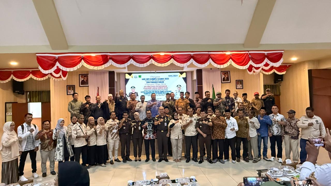 Aula Pemda Luwu Utara Bergemuruh, 166 Desa Serentak Teken MoU dengan Kejaksaan: Perkuat Tata Kelola Desa Anti-Fraud 1