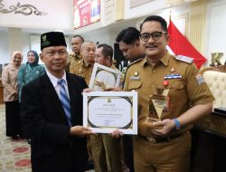 Camat Kemuning Raih Juara Unit Pengumpul Zakat Teladan Tingkat Kota Palembang 2025